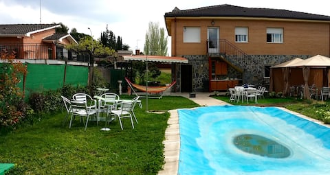 Holiday House 40km from Madrid