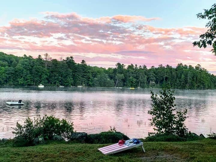 The Narrows Lake House/Phillips LakeBangor/Acadia Houses for Rent in