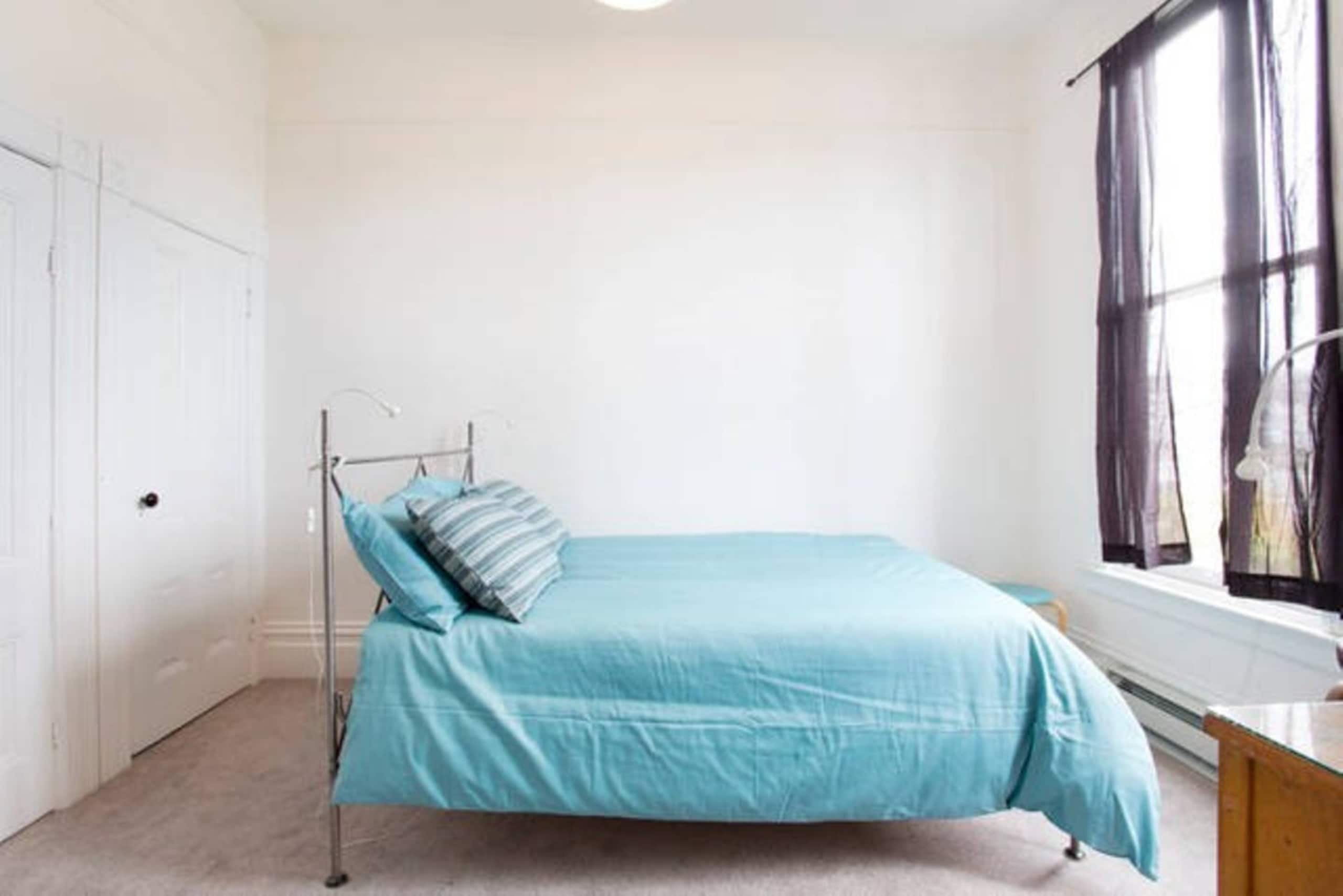Home in San Francisco · ★4.9 · 2 bedrooms · 3 beds · 1 bath - Image 10