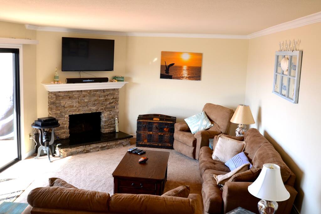 130 Pismo Shores-Living Room