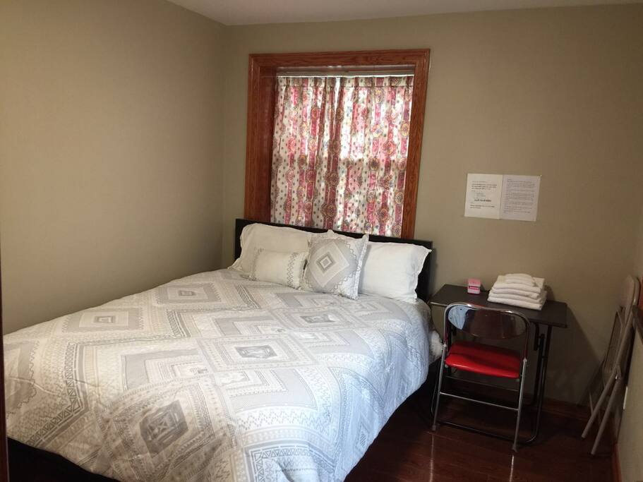 queen size bed