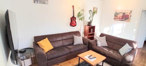 Top Airbnb: House+Garden+Parking+Barbecue near Metro Marymont in Żoliborz