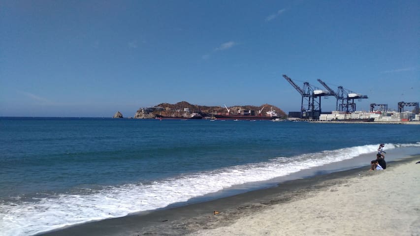 Centro Histórico Cerca a Todo Excelente Ubicación!