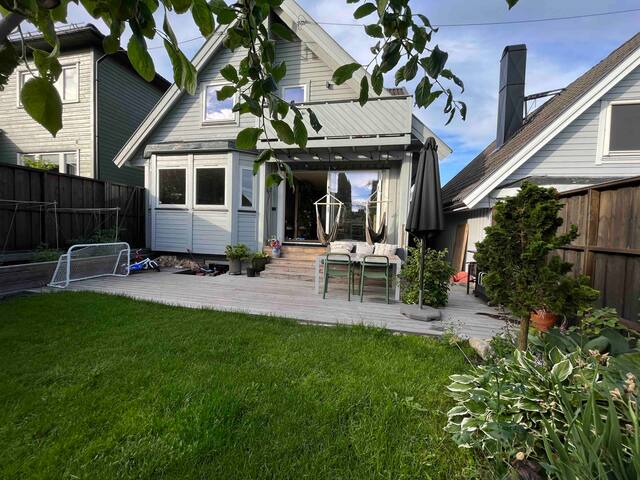 Family friendly house in the city! gallery image 2