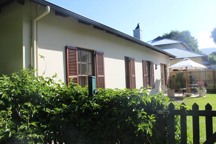 The Cottage @ Sun Valley gallery image 4