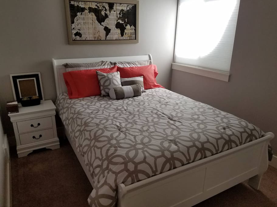 Queen Bedroom 1