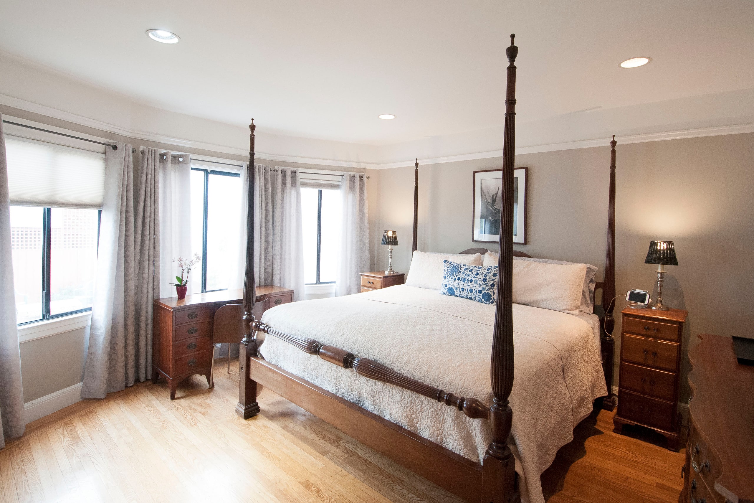 Home in San Francisco · ★4.99 · 2 bedrooms · 2 beds · 1.5 baths - Image 22