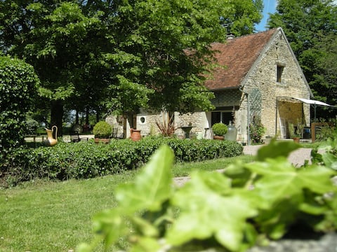 Gîte-Cottage-Ensuite-Countryside view