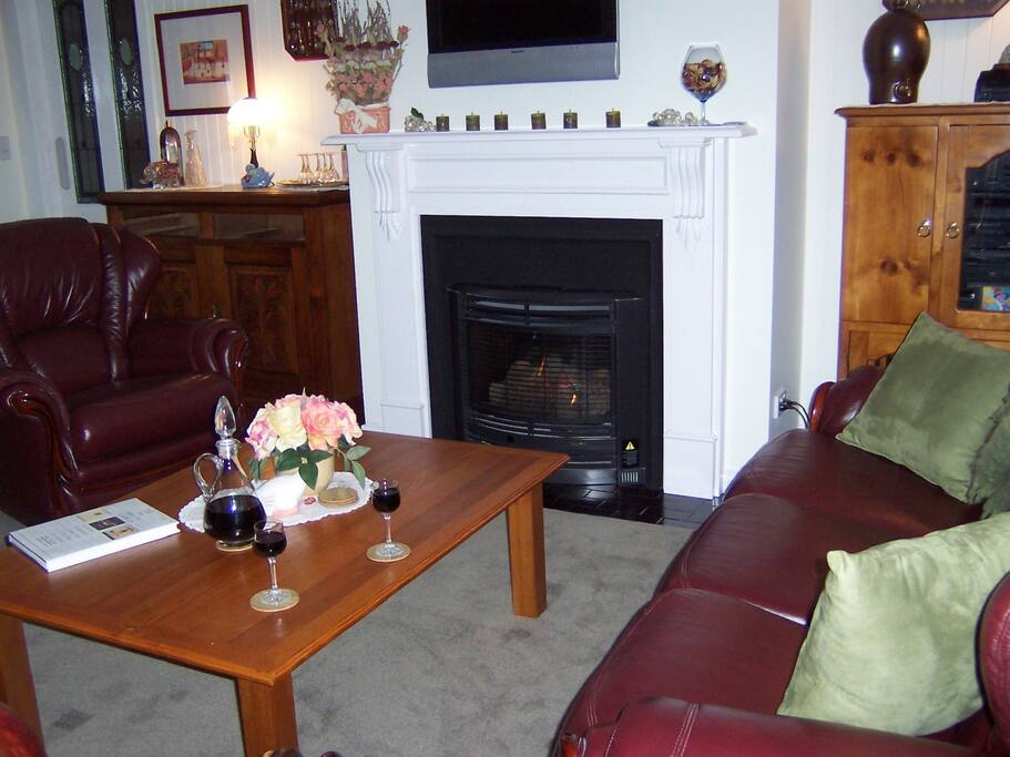 Guest Lounge
