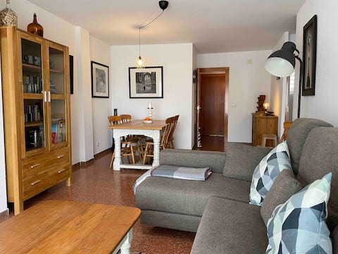 Popular Airbnb listing: Apartment in l'Estartit near beach with pool in Torroella De Montgrí