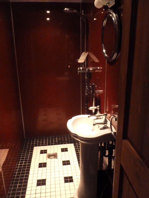 wet-room