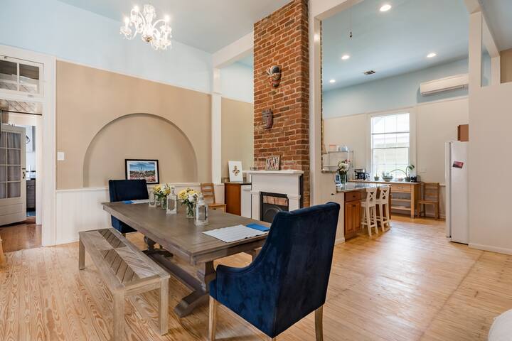 Hear Local Live Music From the Back Porch gallery image 2