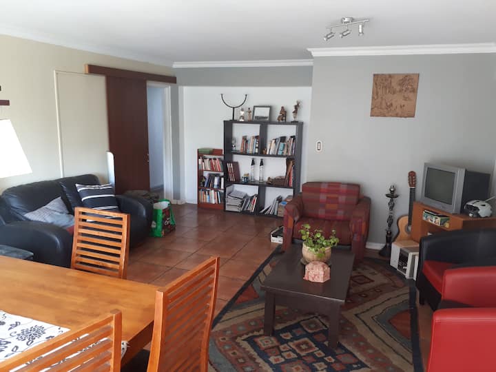 Habitaciones Privadas En Departamento Compartido - Valparaíso, Chile