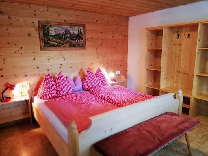 Spálňa 2