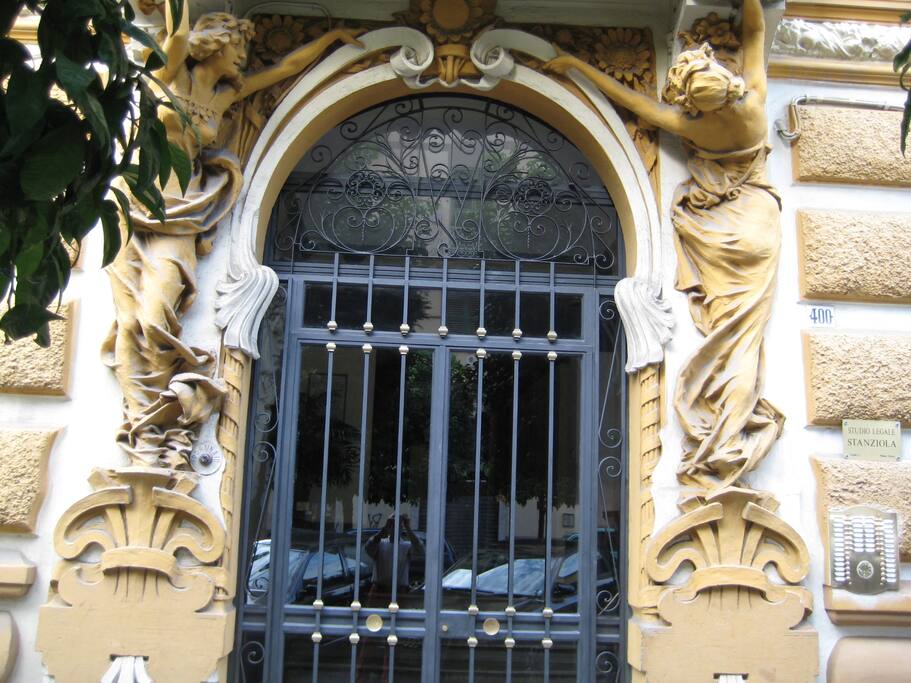 INGRESSO PRINCIPALE