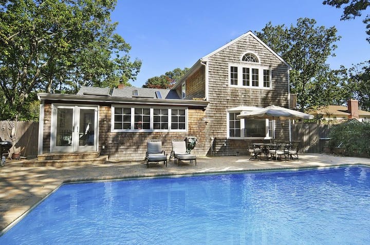 Designer in Sag Harbor 5 Br 1 block from water