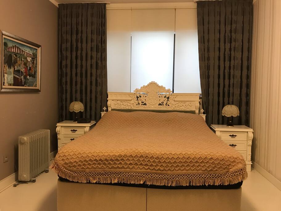 1st bedroom