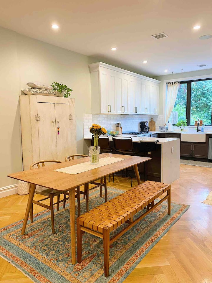 Brick Townhouse In Bushwick, Brooklyn - Brooklyn, NY