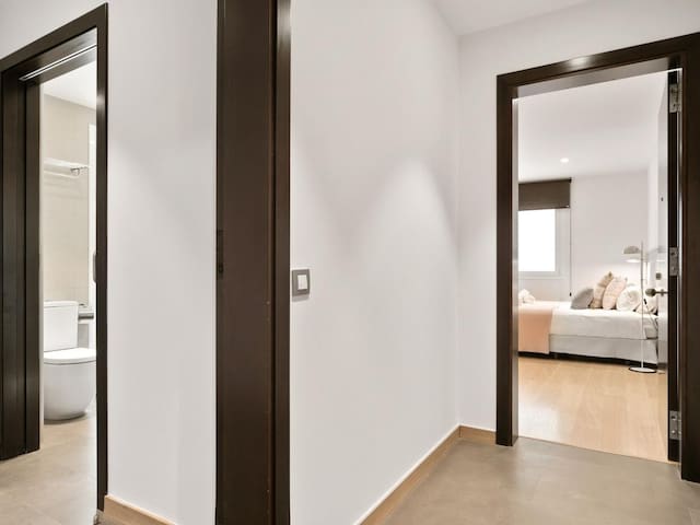 2 bedroom 2 bathroom apartment in Barcelona center