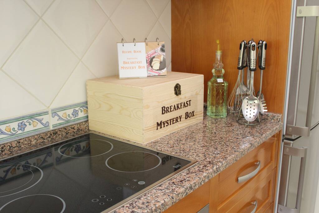 Become a Master Chef with your own Breakfast Mystery Box