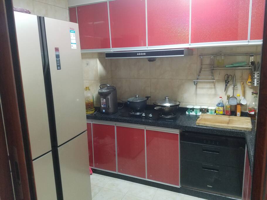 高铁火车南站精品三居 3 Bedrooms 2 Bathrooms House Shaoyang China