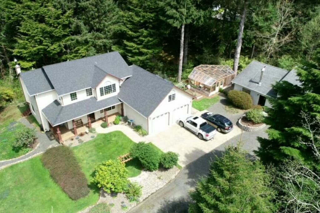 Aerial view of home