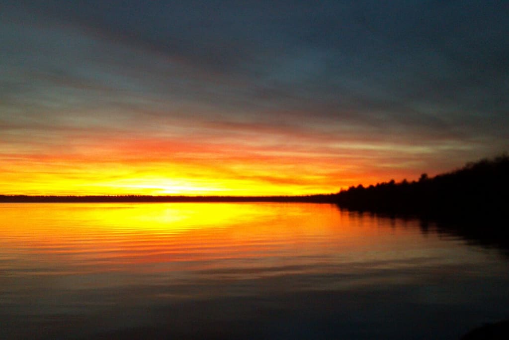 Deer Run Resort , 3 bedroom 2 bath, Breathtaking Sunsets - Big St. Germain Lake