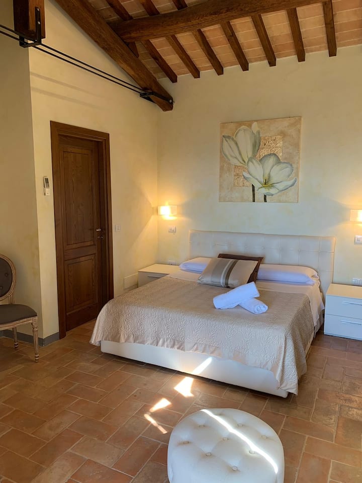 غرفة النوم 1