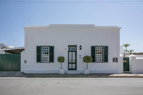 Solar-powered Heritage Cottage