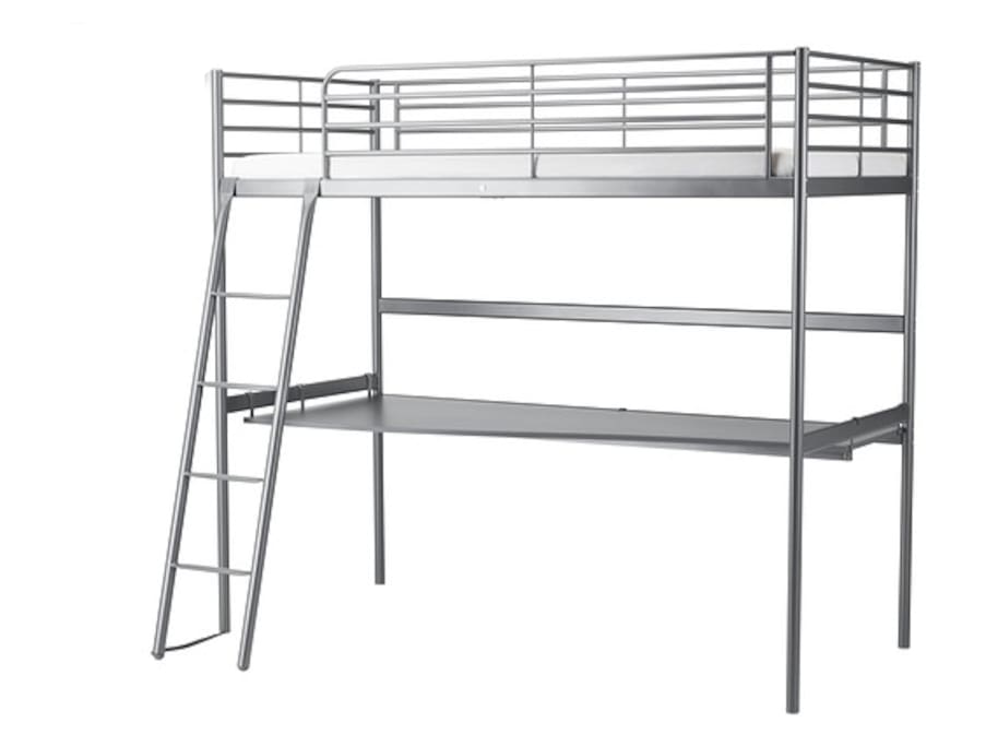 Recently I put this bed in this studio apartment