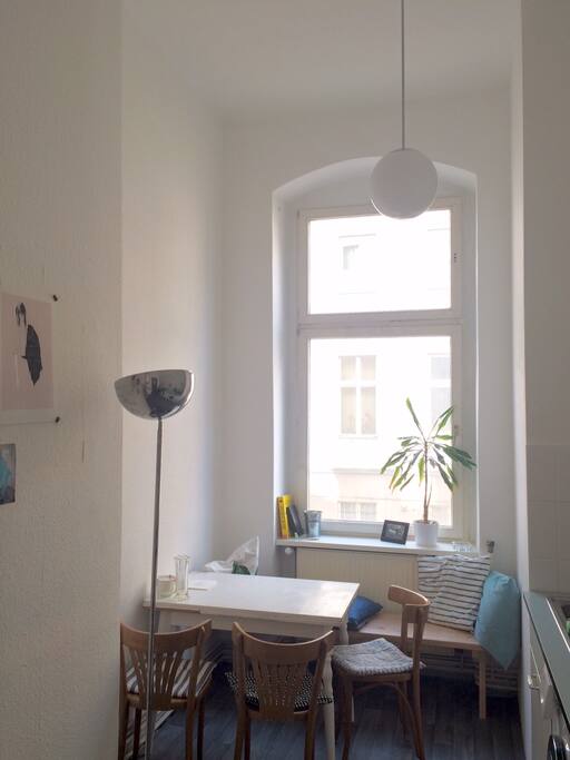 Again kitchen with washing machine, coffee maker and plenty of sun