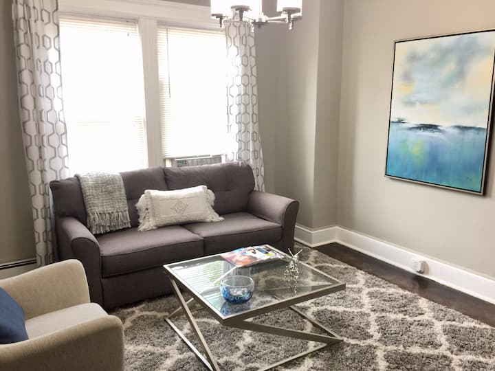 Your Own Private 2 Bedroom In Hartfords West End - West Hartford, CT
