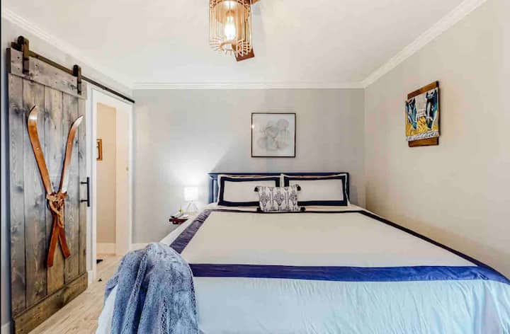 Kitanda cha Kifalme cha Master 