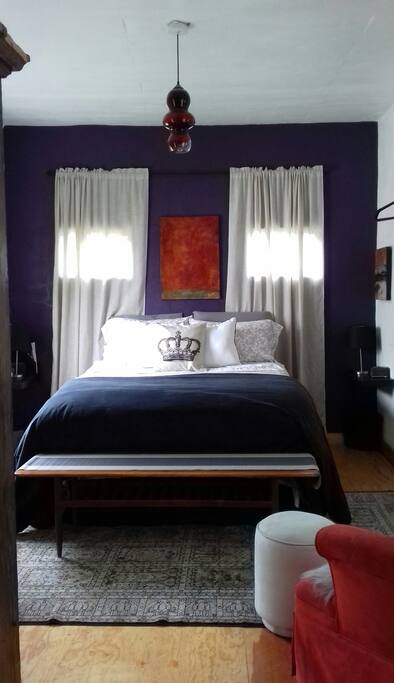 bedroom #1 queen size bed