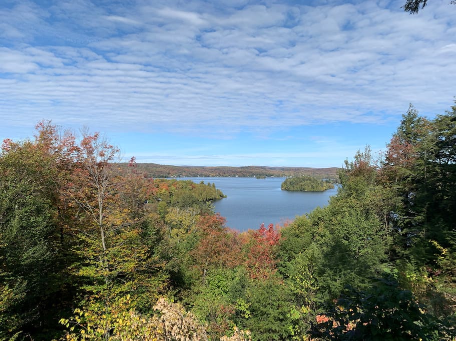 Cozy cottage with a stunning view of Lac Louisa Cottages for Rent in Wentworth, Quebec, Canada