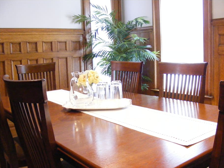Large Separate eat in Dining Room off of Kitchen.