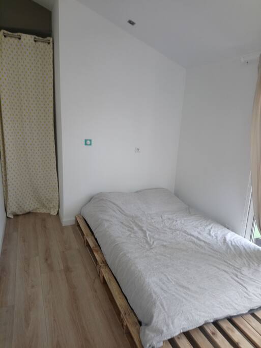 Chambre rdc-lit 140/200