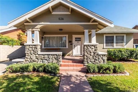 ***Private Room in Historic Home in Anaheim***