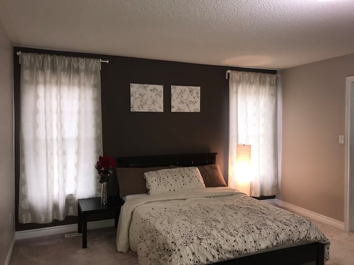 Spacious Master Bedroom With Private Bathroom