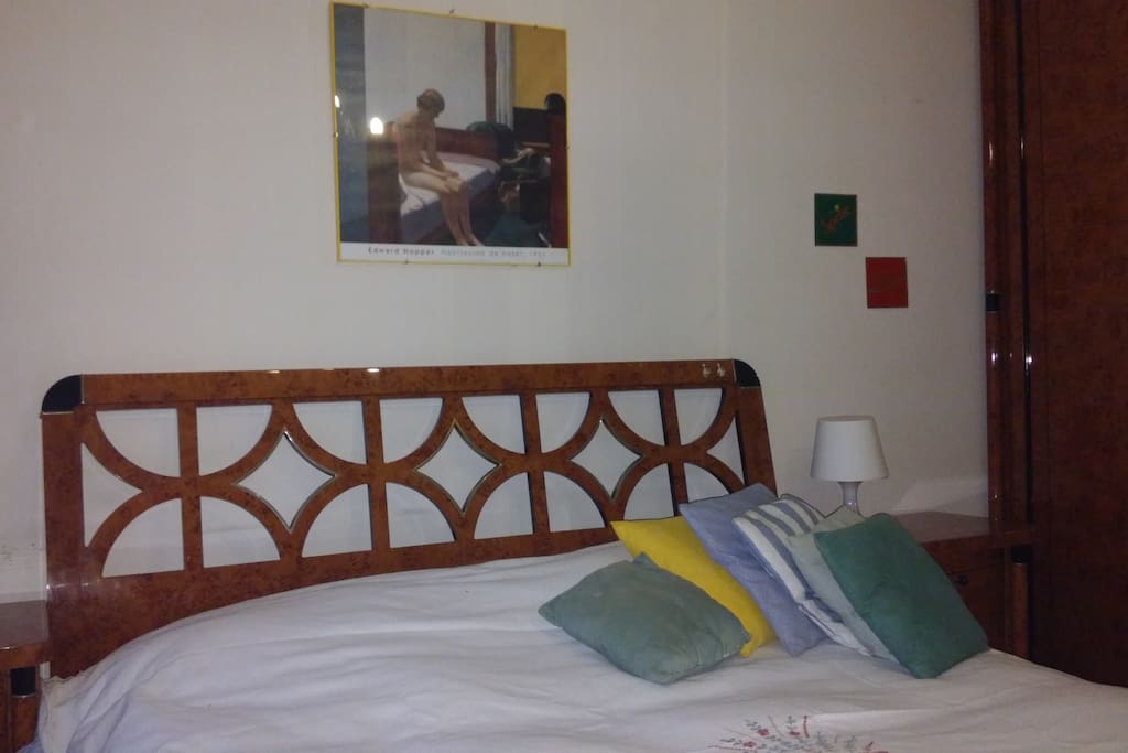 CAMERA / BEDROOMS