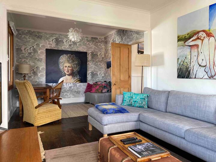 Hobart Art House - Rest, Relax, Revive - Hobart