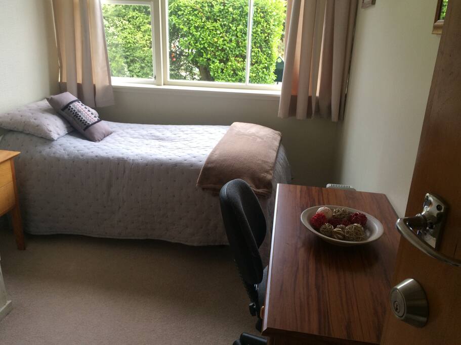 Single Bedroom