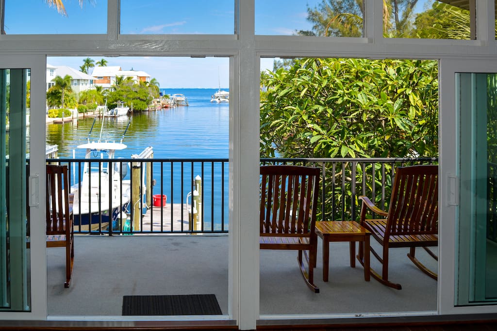 Open the living room doors and enjoy the sea breeze