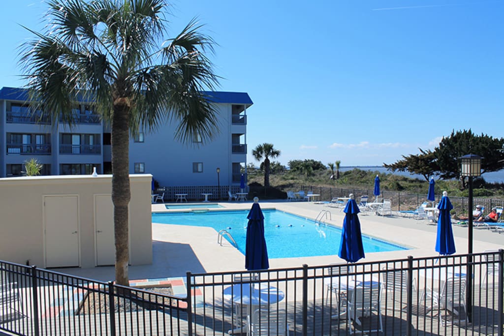 Enjoy watching dolphins in the river, shrimp boats & cargo ships entering & leaving the Port of Savannah, the swimming pool & tennis courts