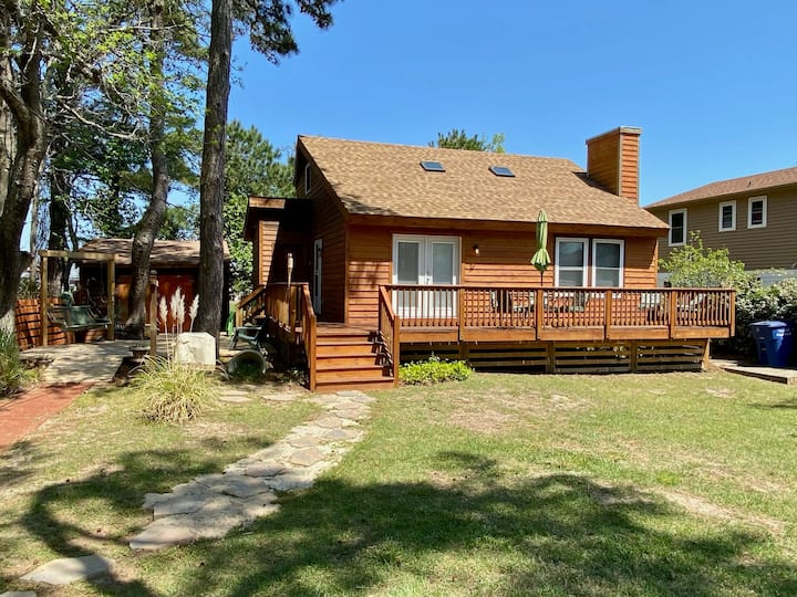 Central Nags Head Beach Bungalow*Walk to the Beach Cottages for Rent