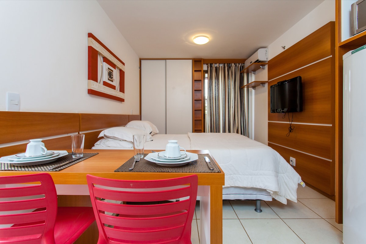 Поглед отвътре към апартамента
