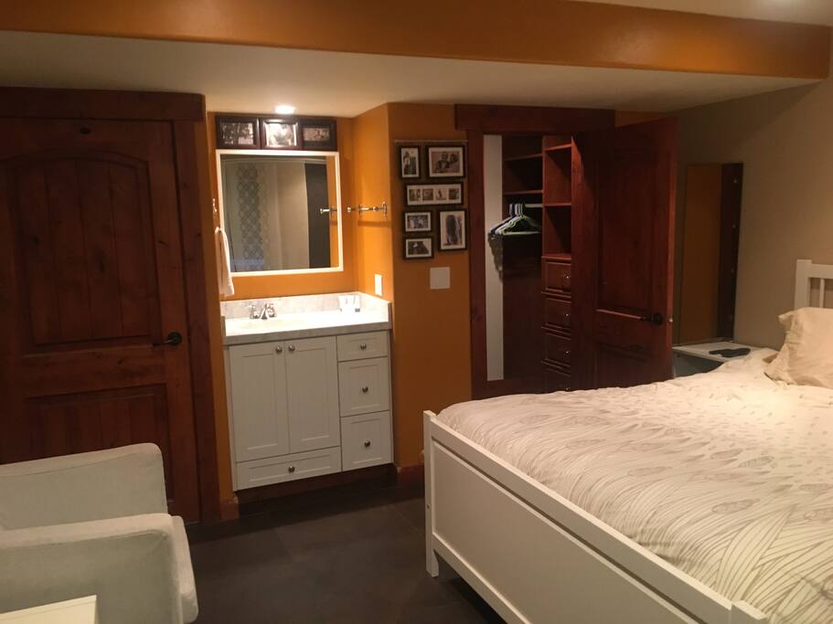 In room sink and walk in closet
