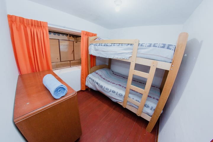 Second single room