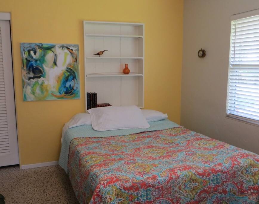 Queen Hybrid Memory Foam Bed