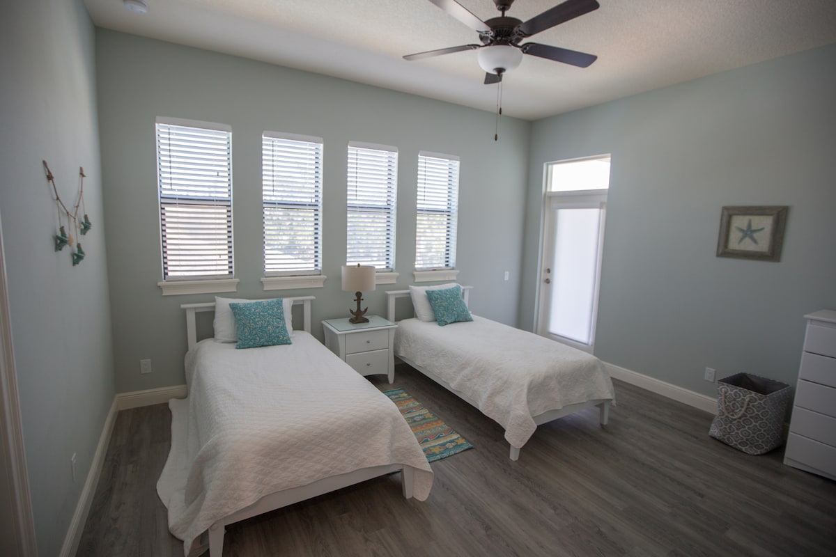 Dormitorio medio - Luna